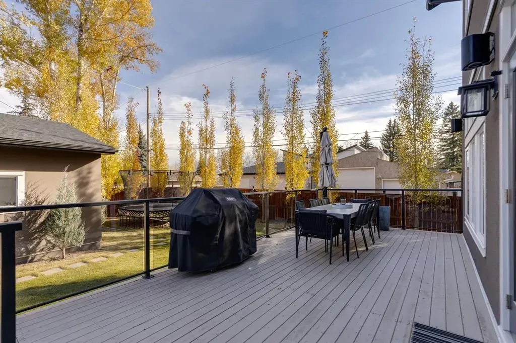 3312 Caribou Drive NW