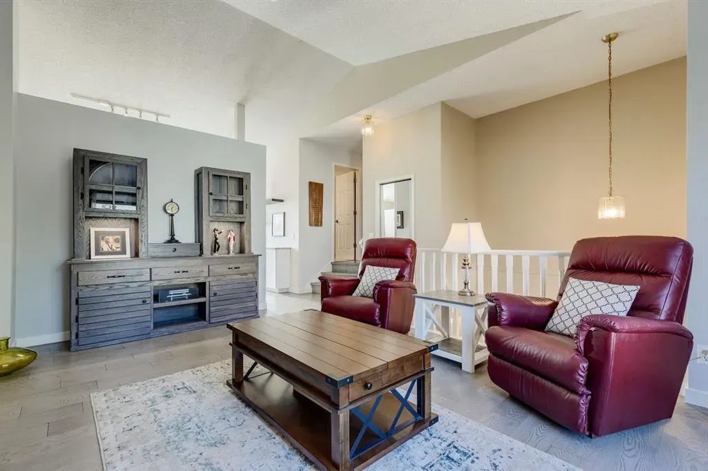 19 Sunlake Gardens SE