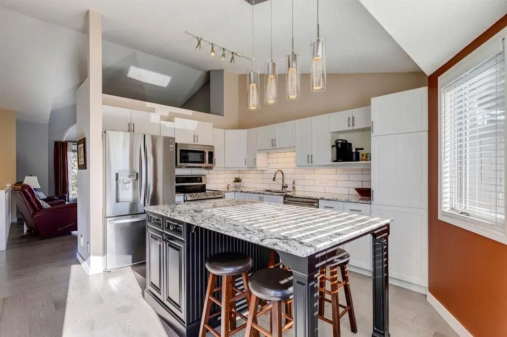 19 Sunlake Gardens SE