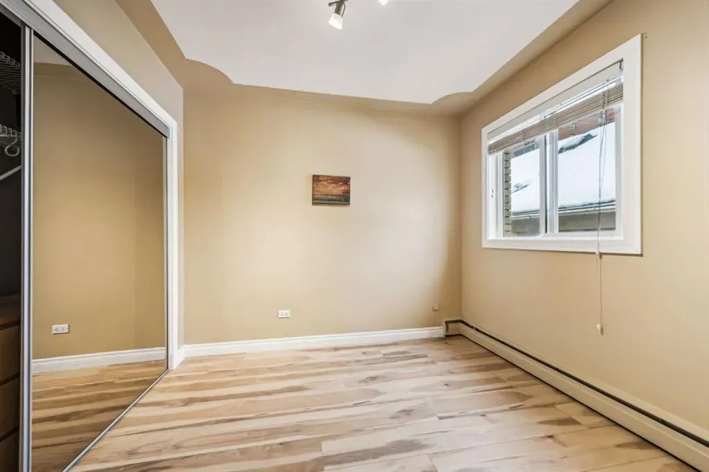 2417 2 Street SW, #14