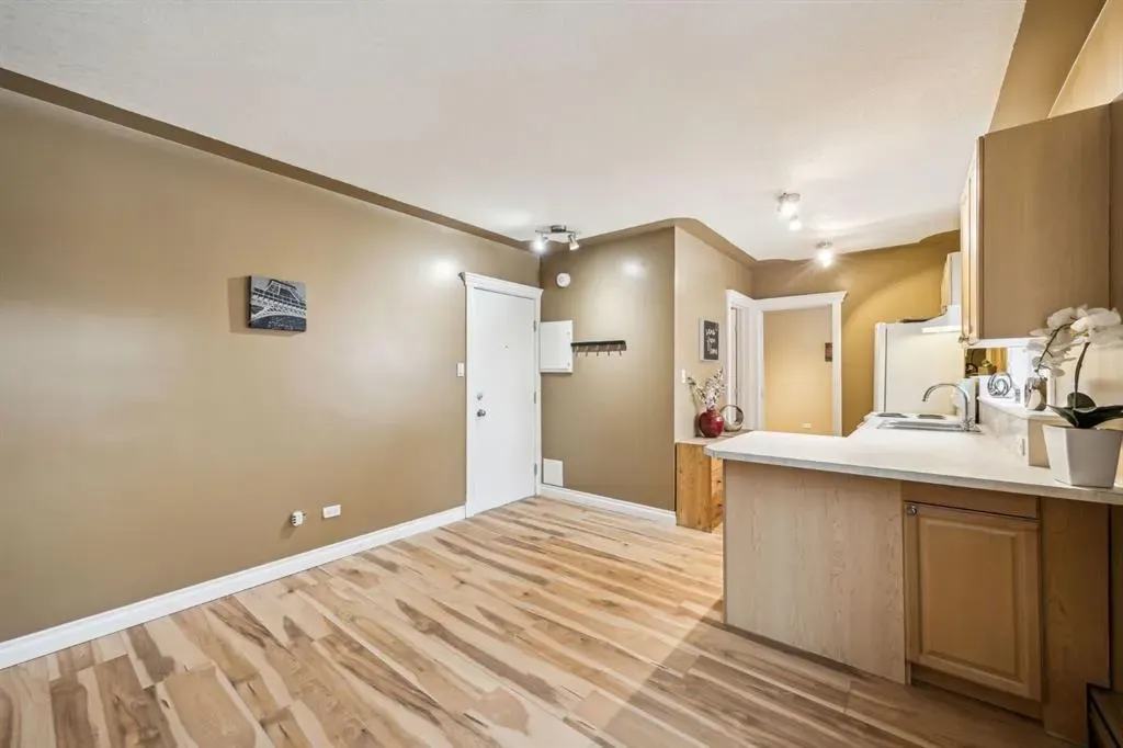 2417 2 Street SW, #14