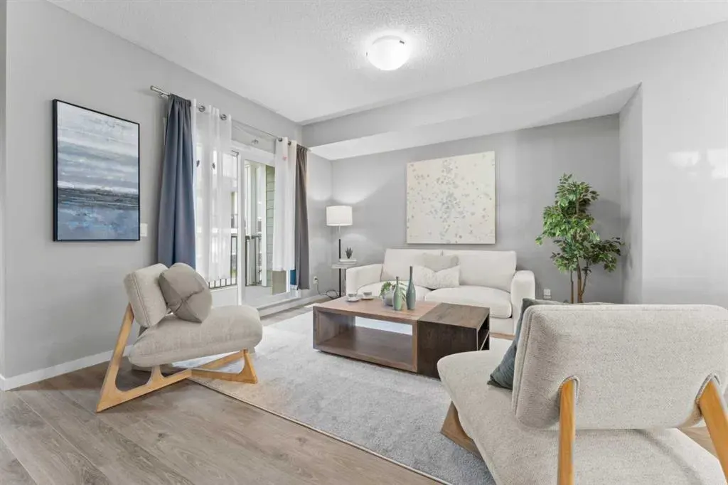 108 Nolanlake Villas NW