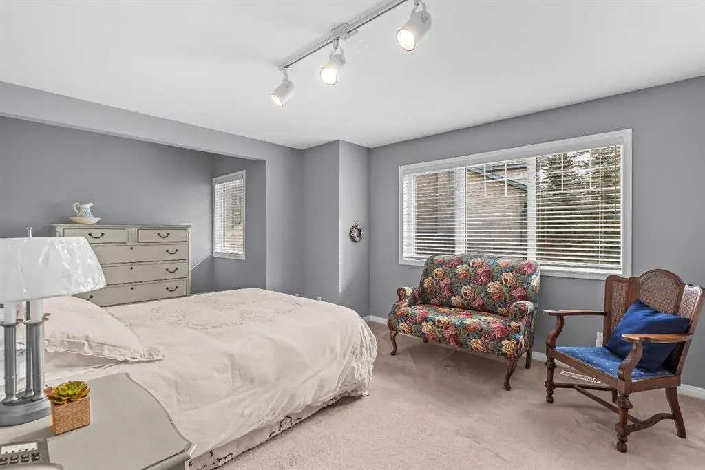 164 Rundle Drive, #18