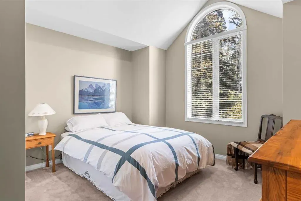 164 Rundle Drive, #18