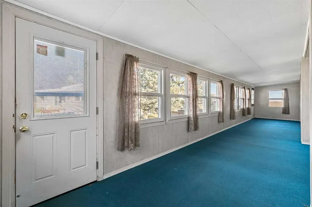 422 Homestead Trail SE