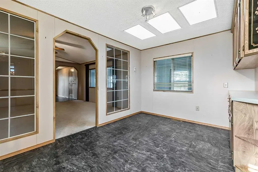 422 Homestead Trail SE