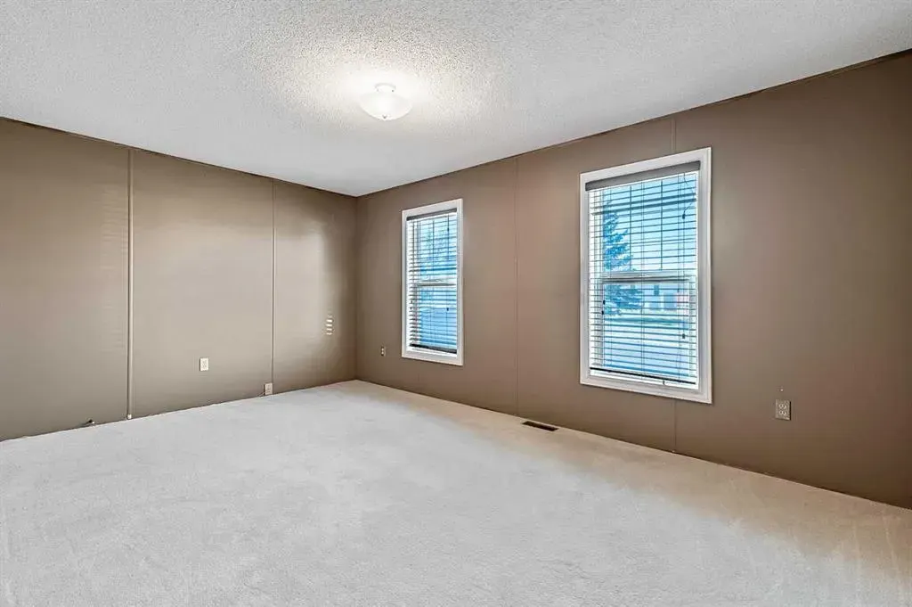 422 Homestead Trail SE