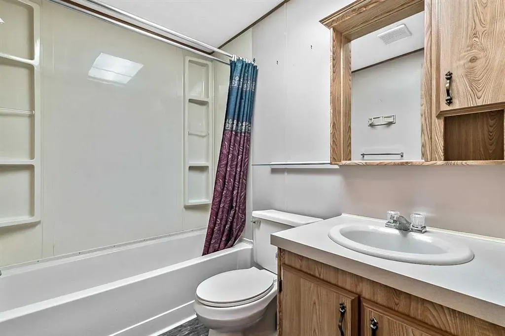 422 Homestead Trail SE