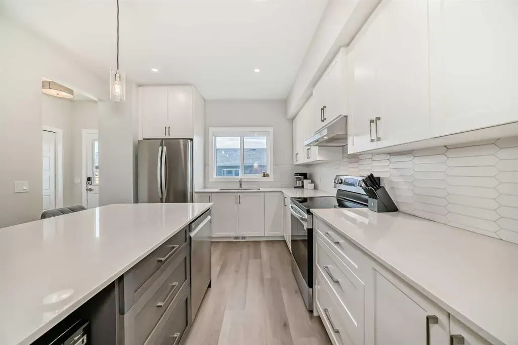 934 Cobblemore Common SW