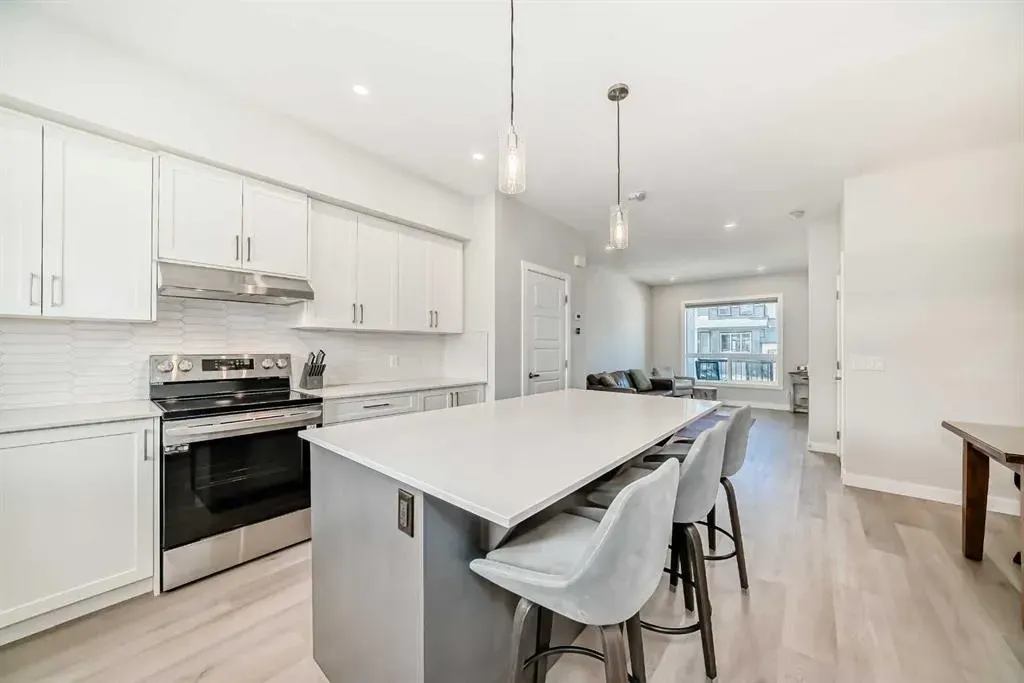 934 Cobblemore Common SW