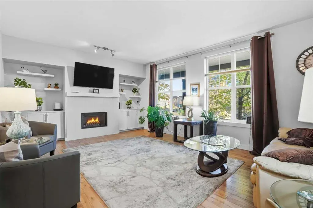 309 Mckenzie Towne Gate SE