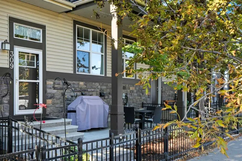 309 Mckenzie Towne Gate SE