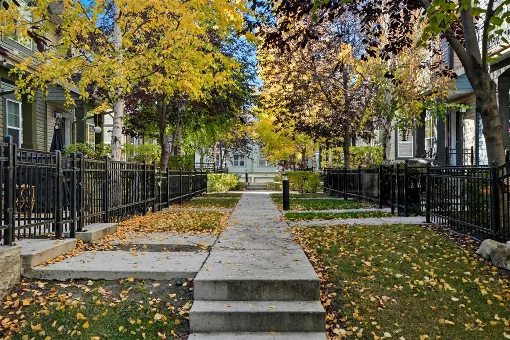 309 Mckenzie Towne Gate SE