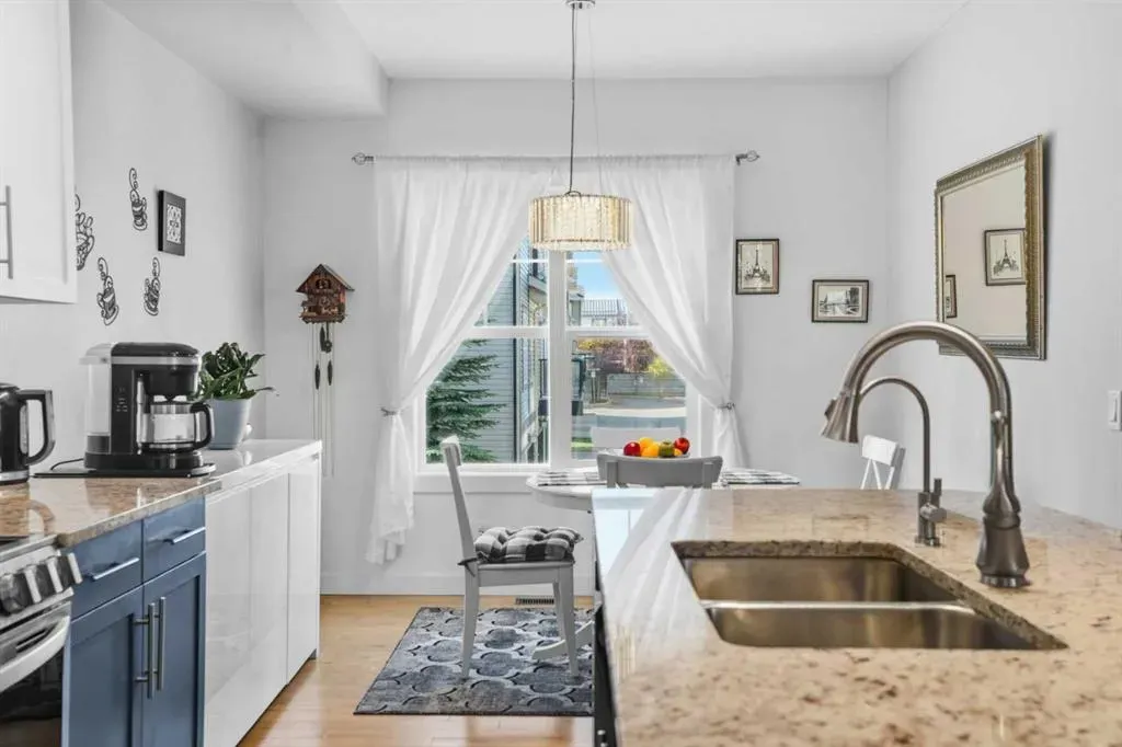 309 Mckenzie Towne Gate SE