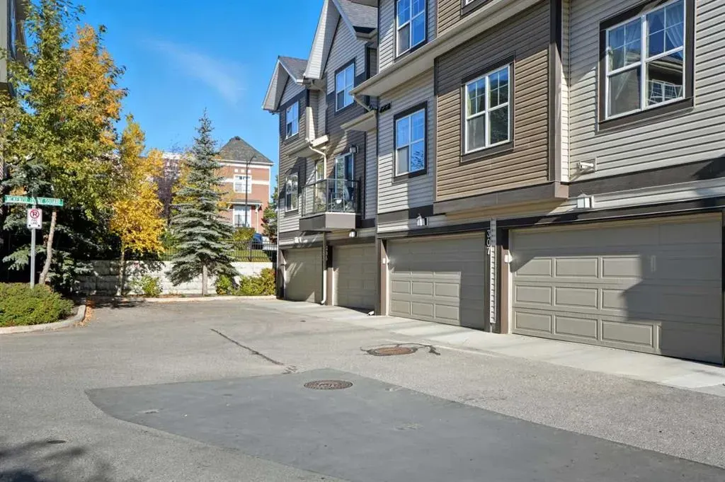 309 Mckenzie Towne Gate SE