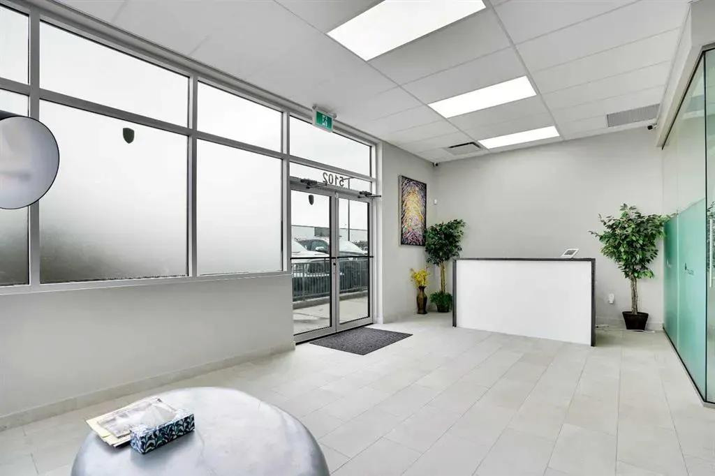 2255 32 Street NE, #5102