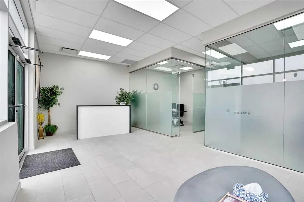 2255 32 Street NE, #5102