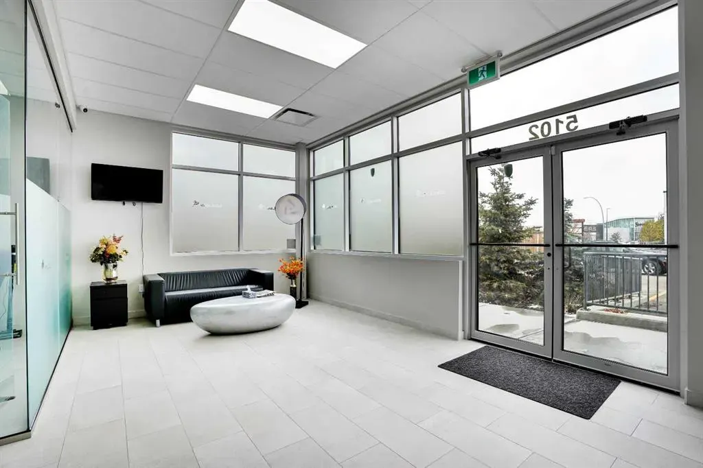 2255 32 Street NE, #5102