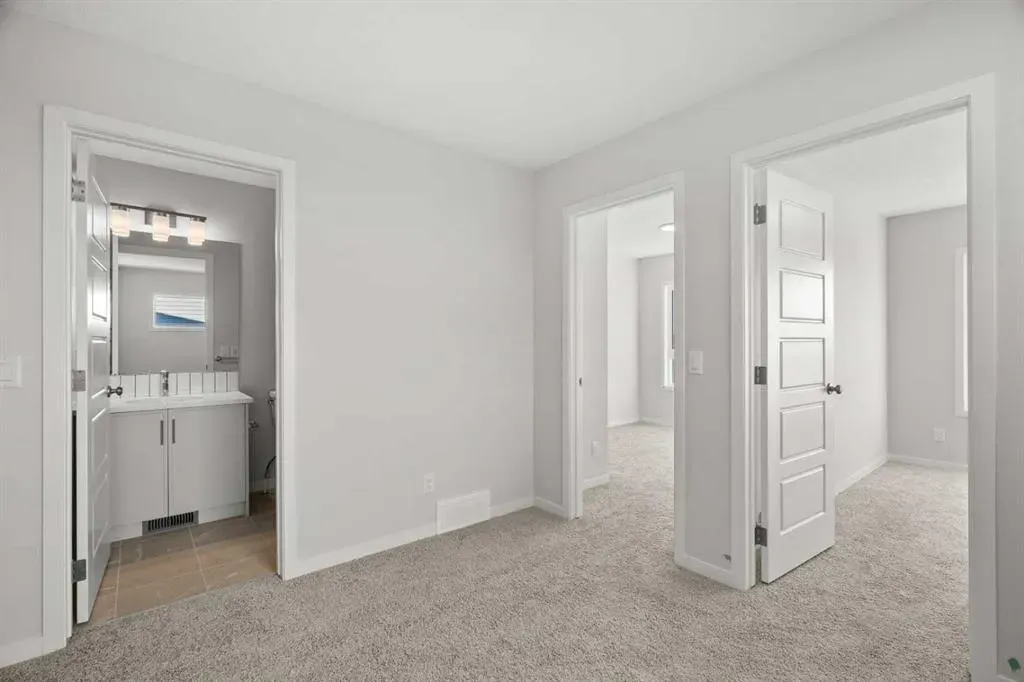 80 Carringvue Place NW