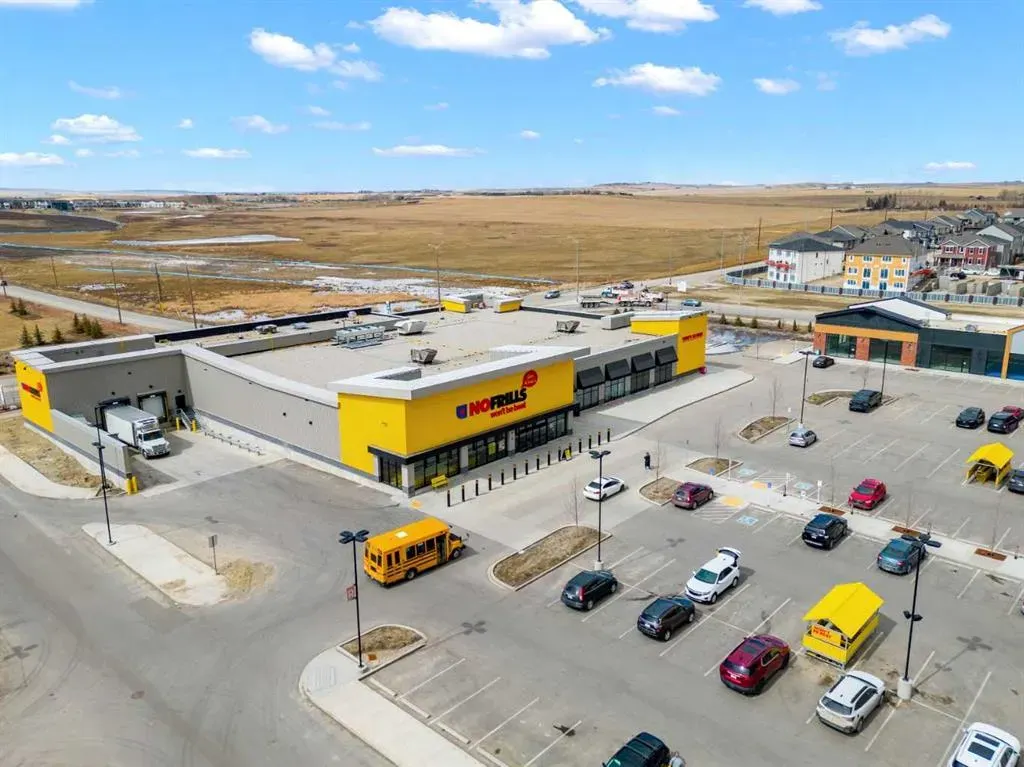 80 Carringvue Place NW