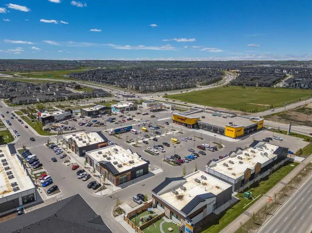 80 Carringvue Place NW