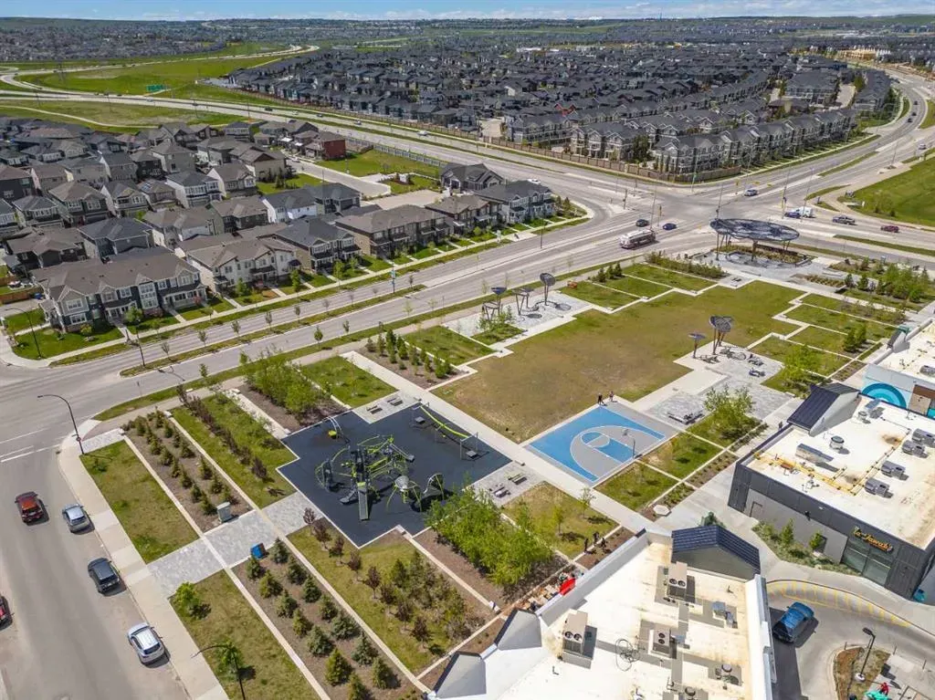 80 Carringvue Place NW