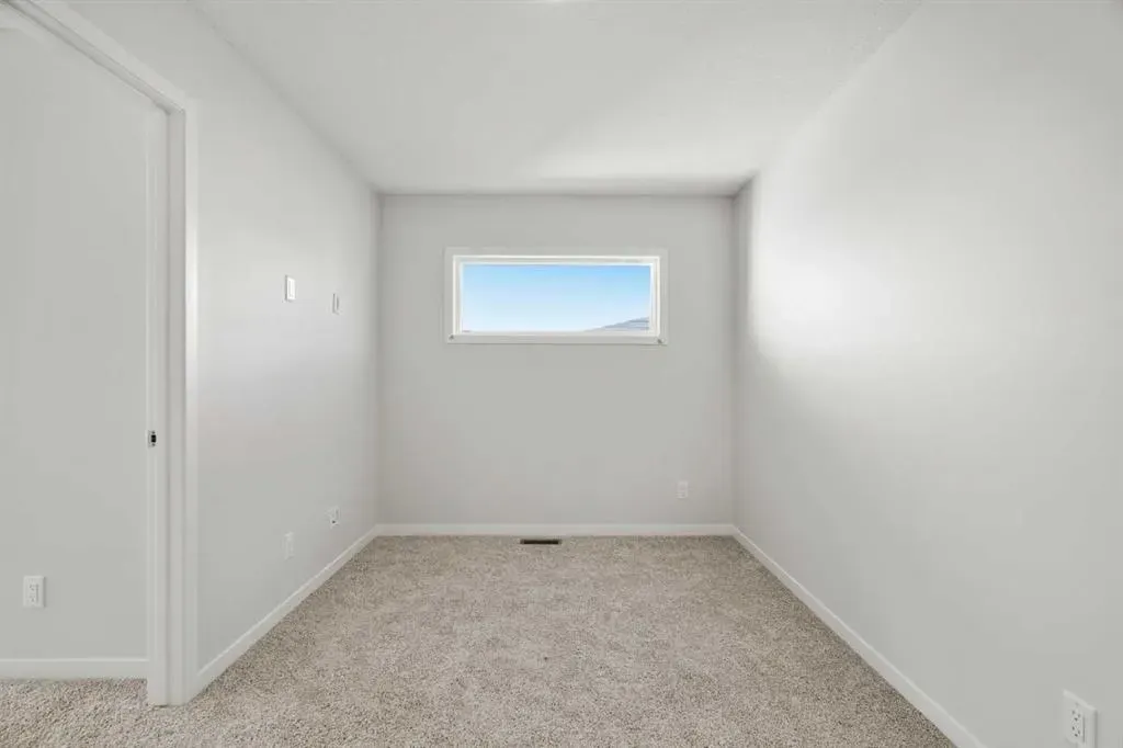 80 Carringvue Place NW