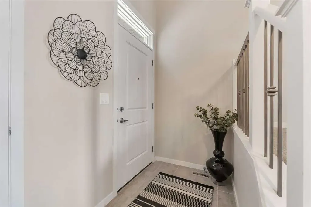 213 Nolanhurst Way NW