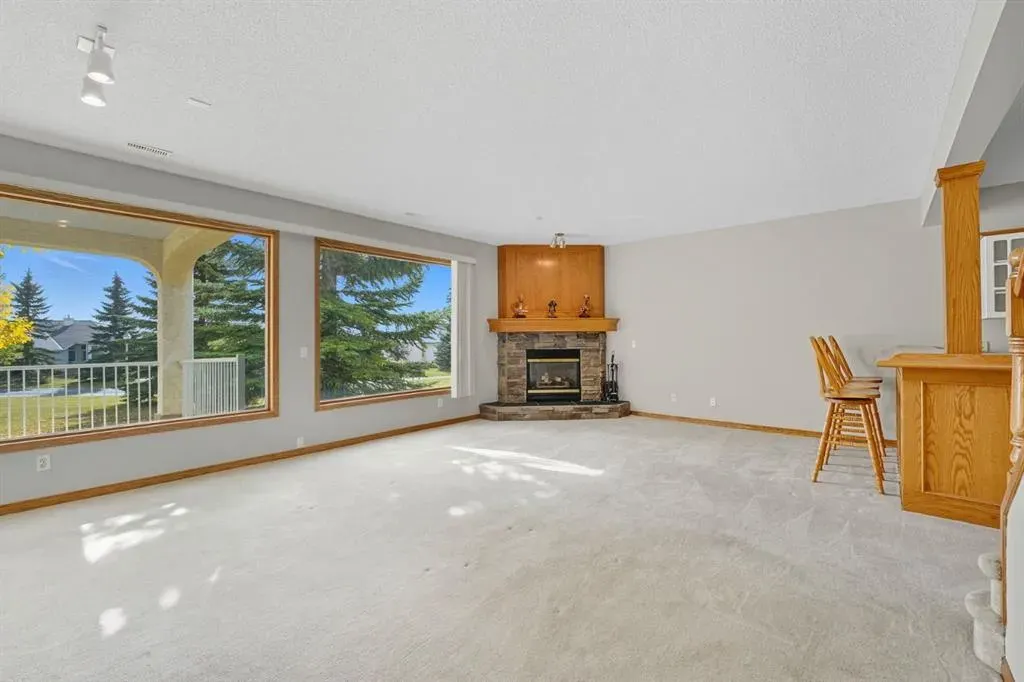 36 Eagleview Heights