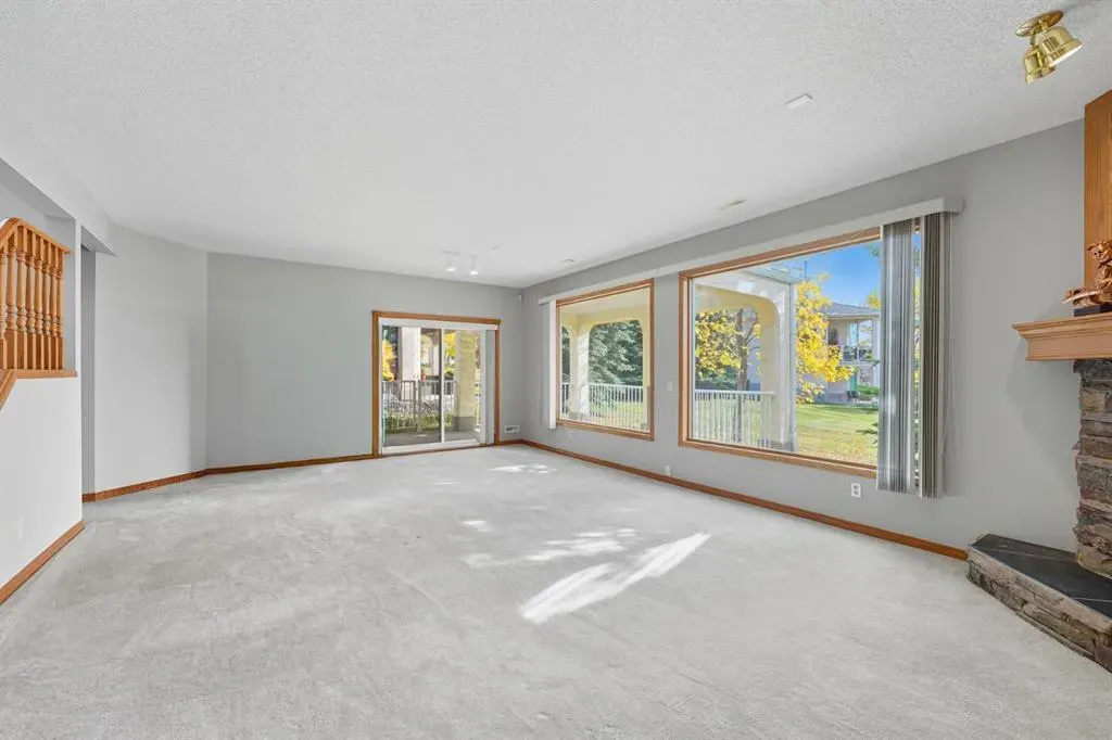 36 Eagleview Heights