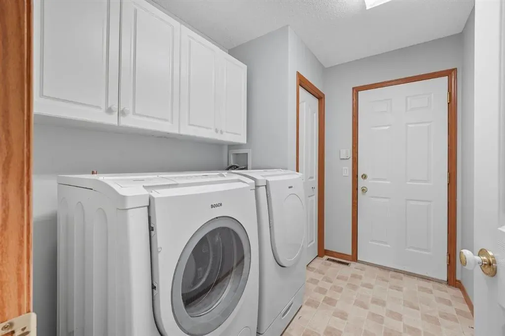 36 Eagleview Heights