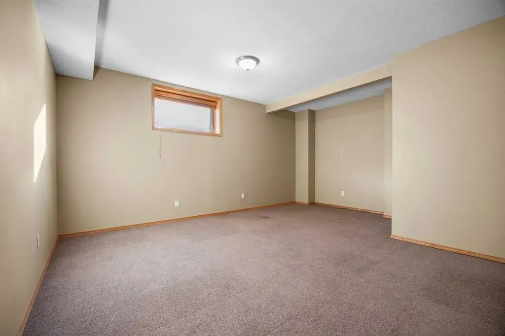 315 Hampstead Way NW