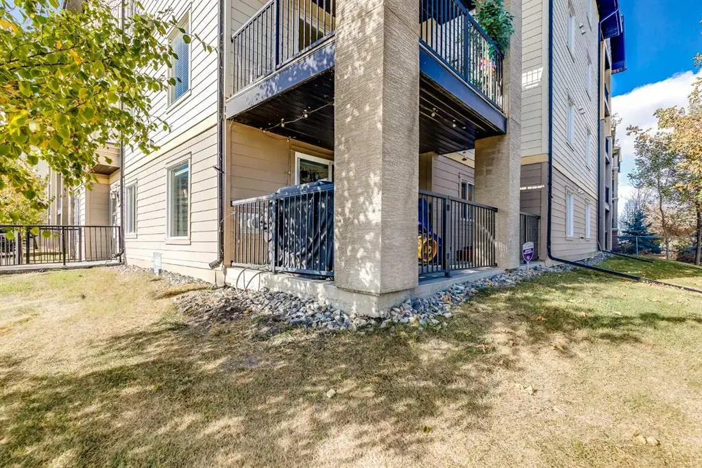 304 Mackenzie Way SW, #8128