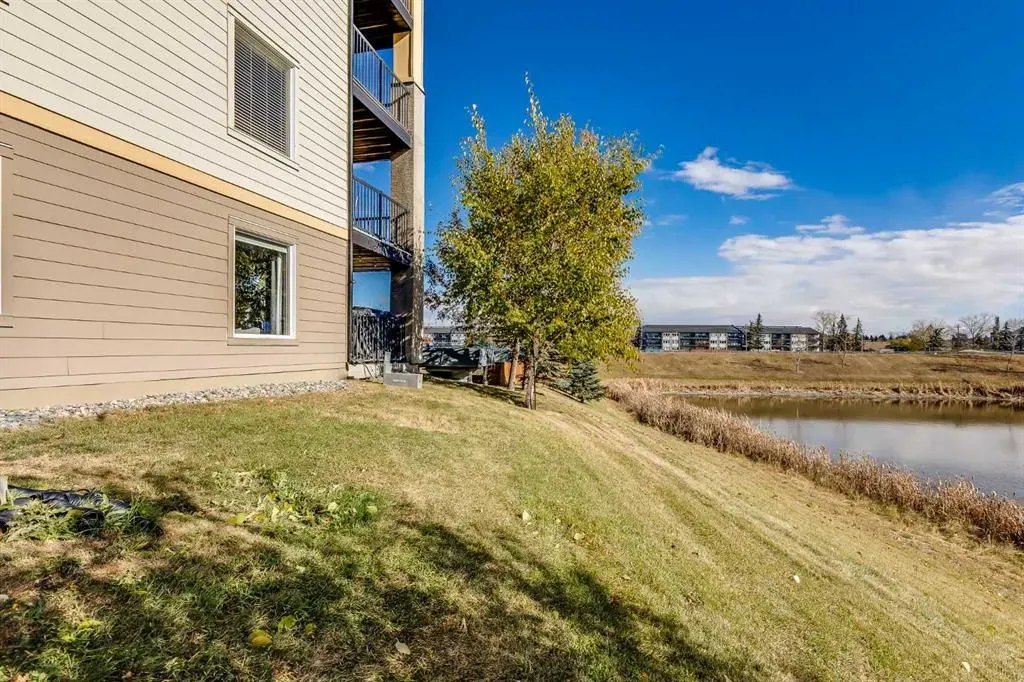 304 Mackenzie Way SW, #8128