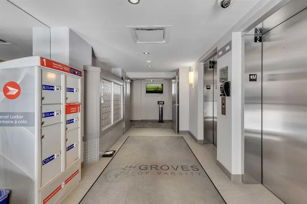 24 Varsity Estates Circle NW, #501