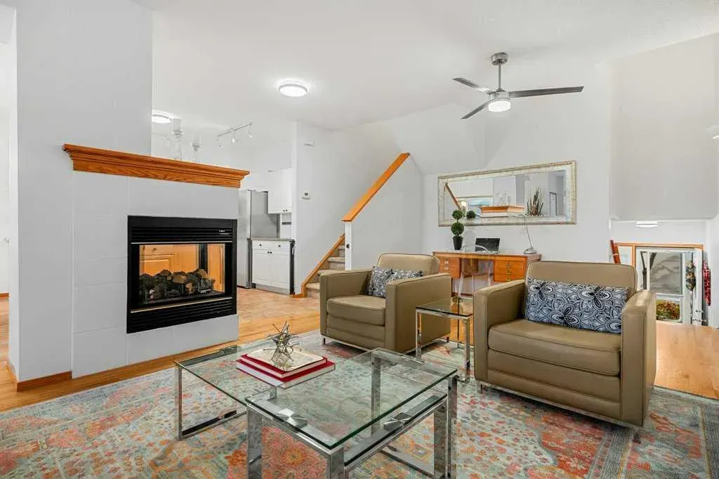 116 Sunlake Gardens SE