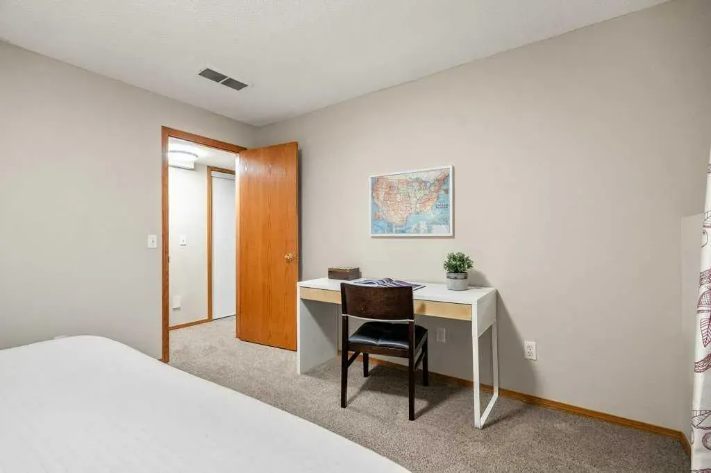 116 Sunlake Gardens SE