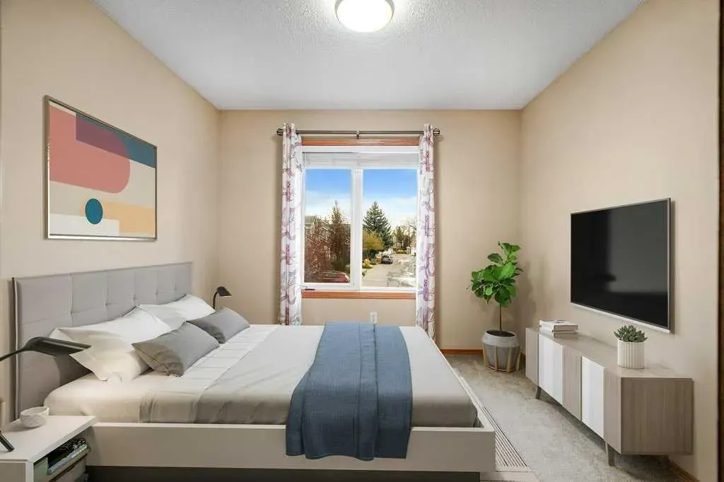 116 Sunlake Gardens SE