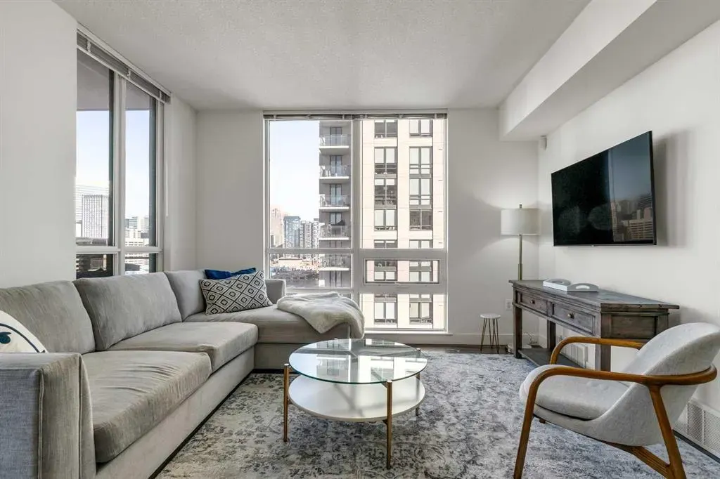 1118 12 Avenue SW, #1204