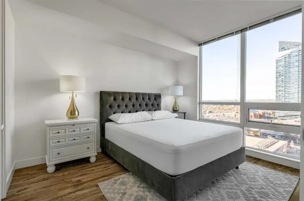 1118 12 Avenue SW, #1204