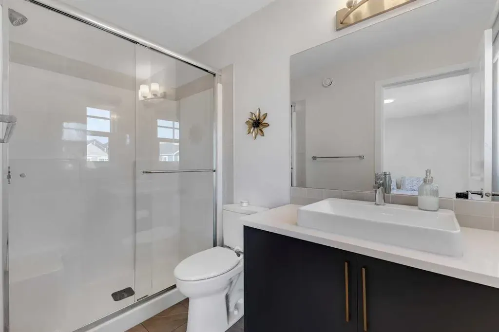 231 Lavender Manor SE