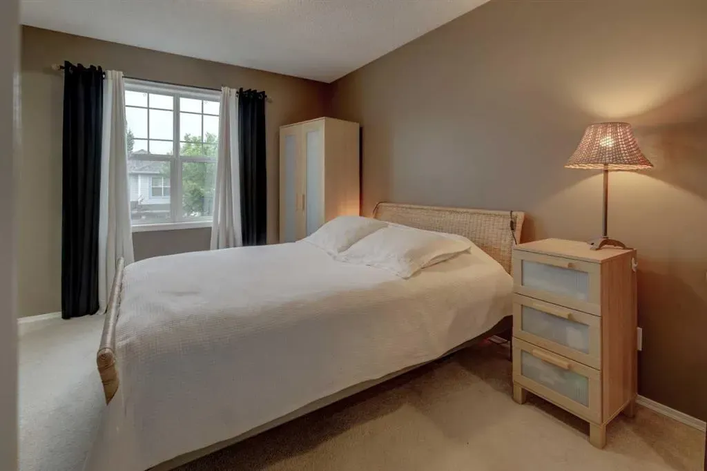 39 Tuscany Springs Place NW