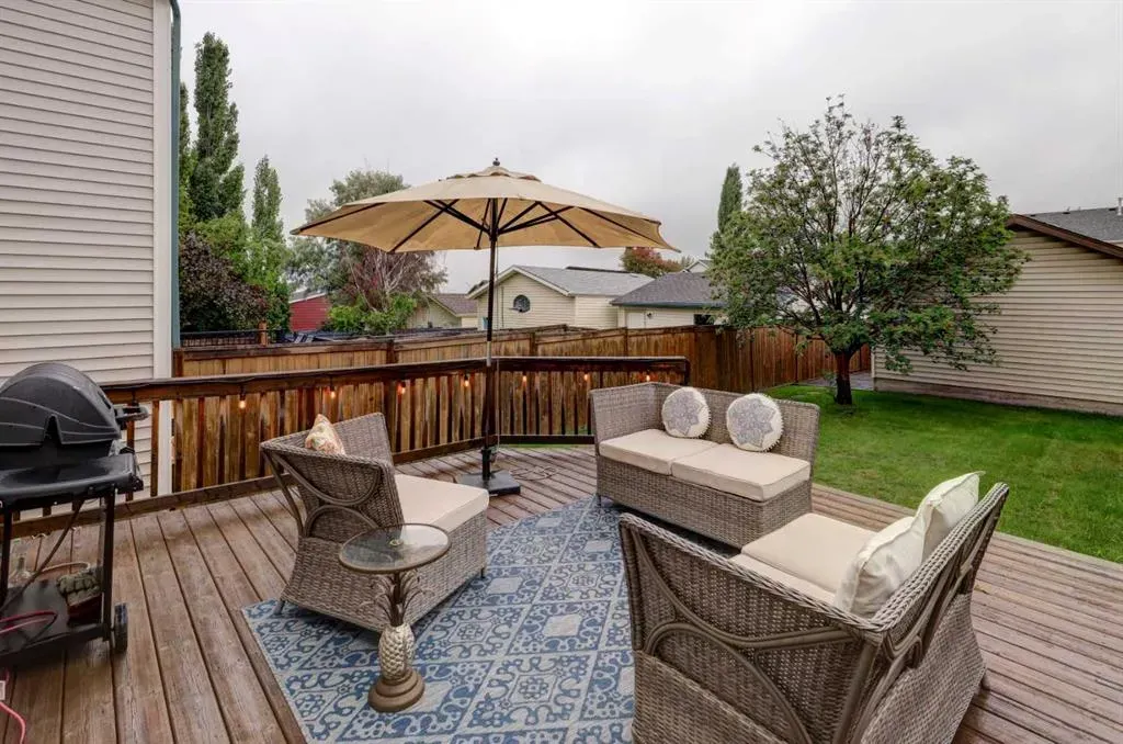 39 Tuscany Springs Place NW