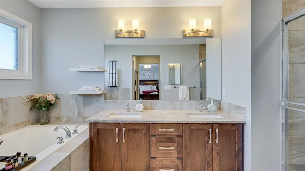 343 Hillcrest Heights SW