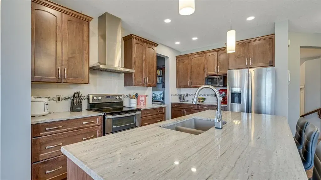 343 Hillcrest Heights SW