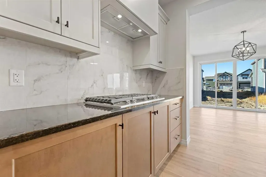 368 Magnolia Crescent SE