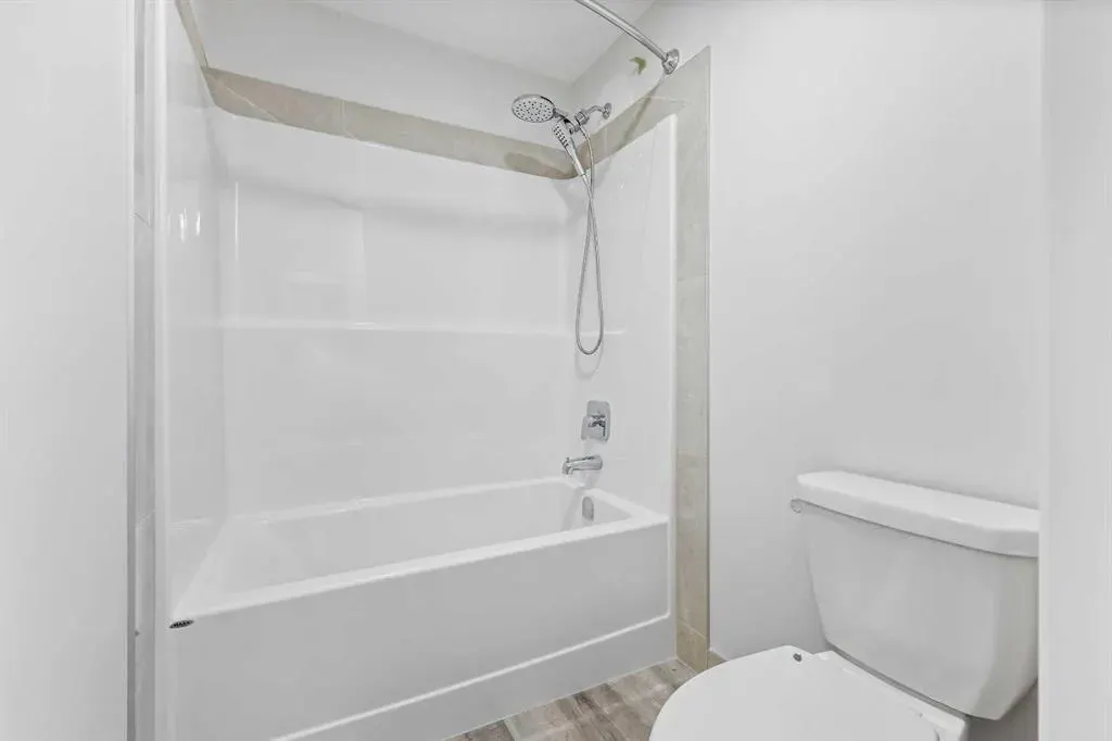 368 Magnolia Crescent SE