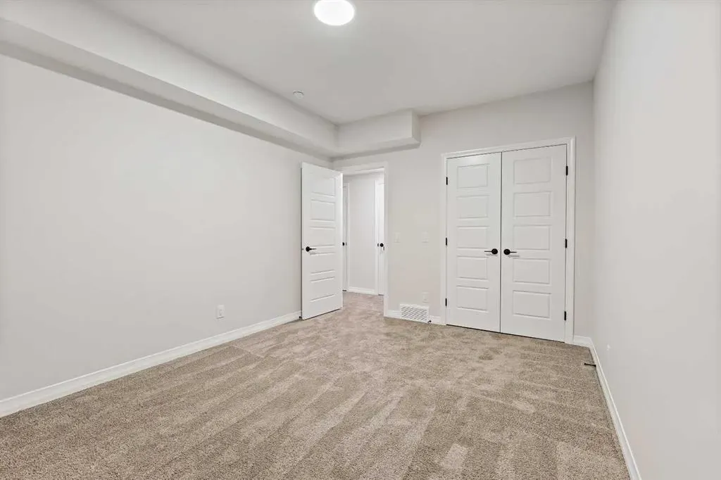 368 Magnolia Crescent SE