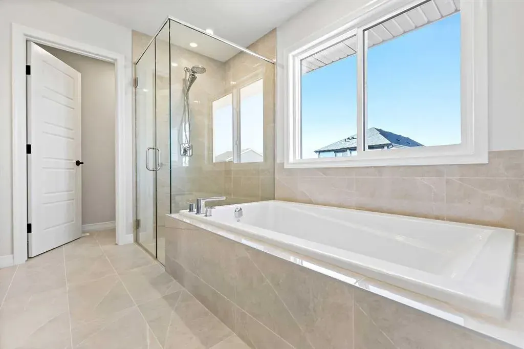 368 Magnolia Crescent SE