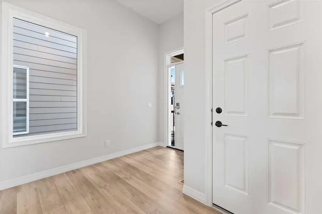 368 Magnolia Crescent SE